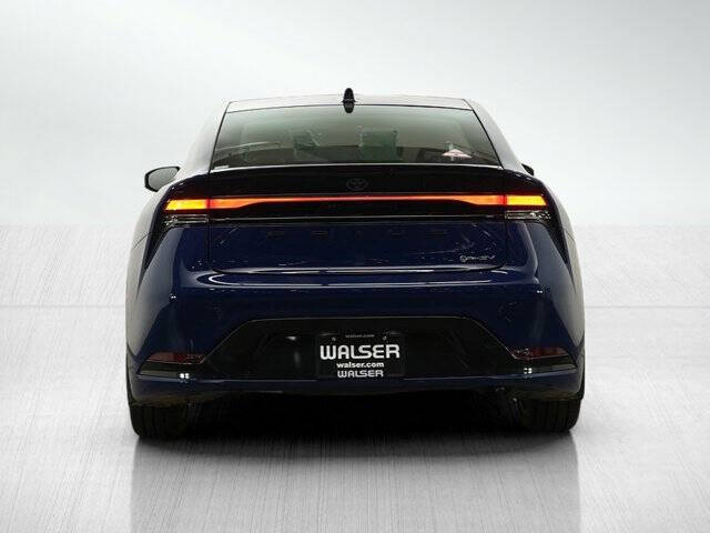 2025 Toyota Prius Plug-in Hybrid XSE