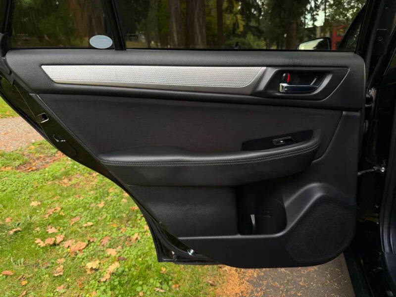 2018 Subaru Outback 2.5i Premium