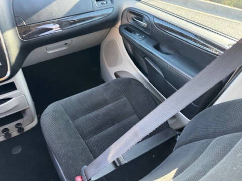 2016 Dodge Grand Caravan American Value Package