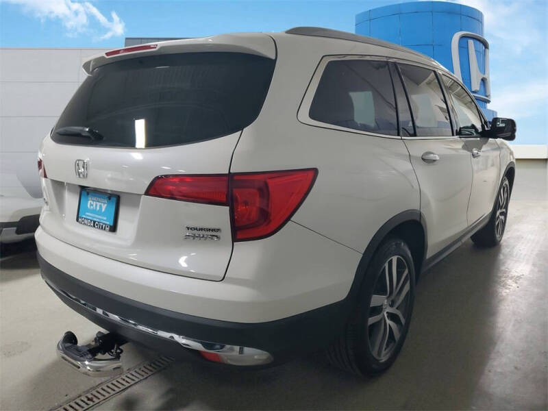 2018 Honda Pilot Touring