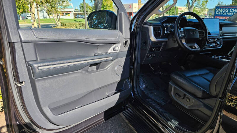 2024 Ford Expedition XLT