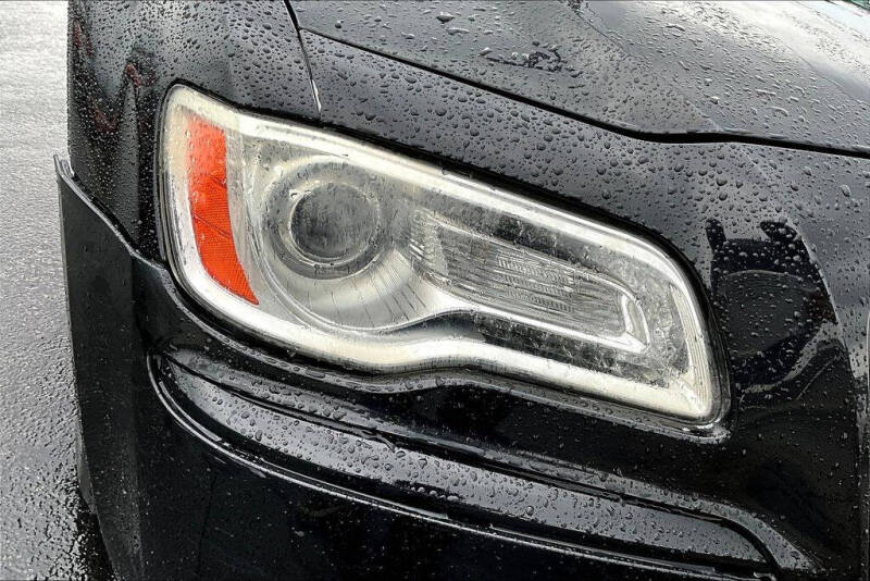 2012 Chrysler 300