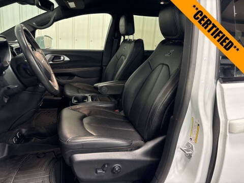 2020 Chrysler Pacifica Launch Edition