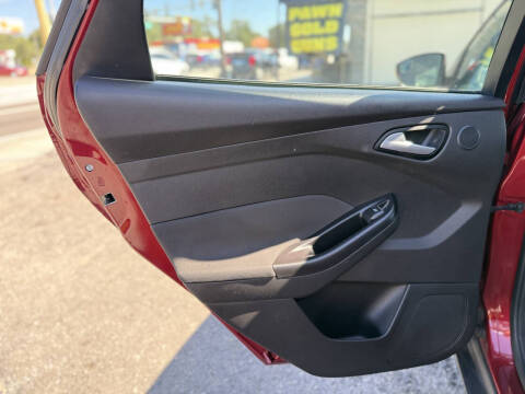 2014 Ford Focus Titanium