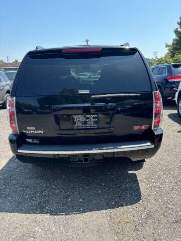 2007 GMC Yukon Denali