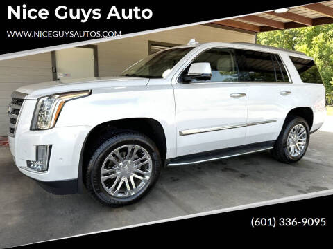 2017 Cadillac Escalade Standard