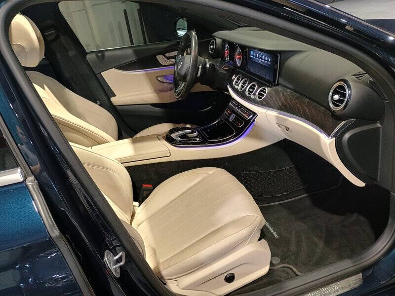 2017 Mercedes-Benz E-Class E 300 4MATIC