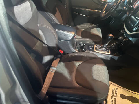 2014 Jeep Cherokee Altitude