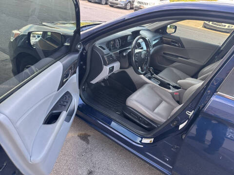 2017 Honda Accord EX-L w/Navi w/Honda Sensing