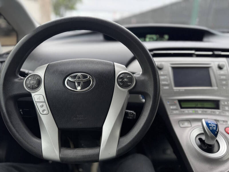 2015 Toyota Prius Three