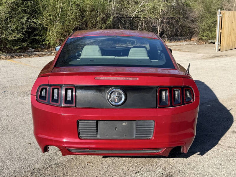 2013 Ford Mustang V6 Premium