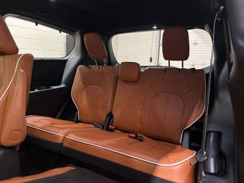 2024 Chrysler Pacifica Pinnacle