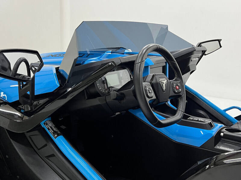 2020 Slingshot R