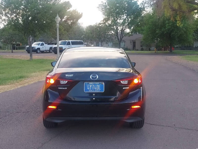 2017 Mazda MAZDA3 Touring
