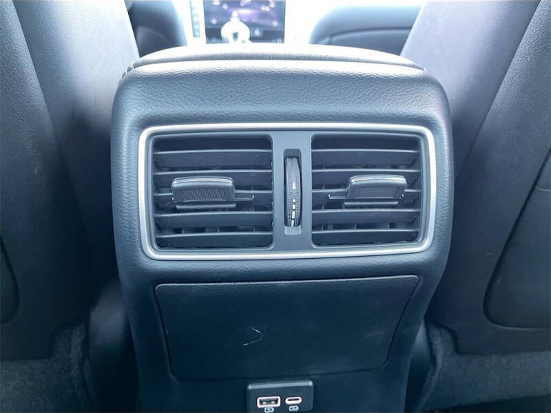 2022 Infiniti Q50 Luxe