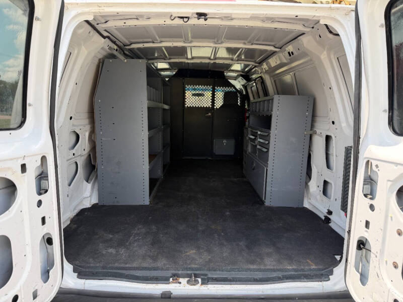 2009 Ford E-Series E-350 SD