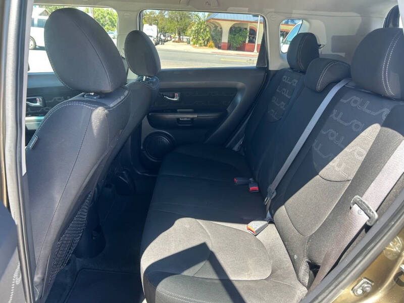 2012 Kia Soul !