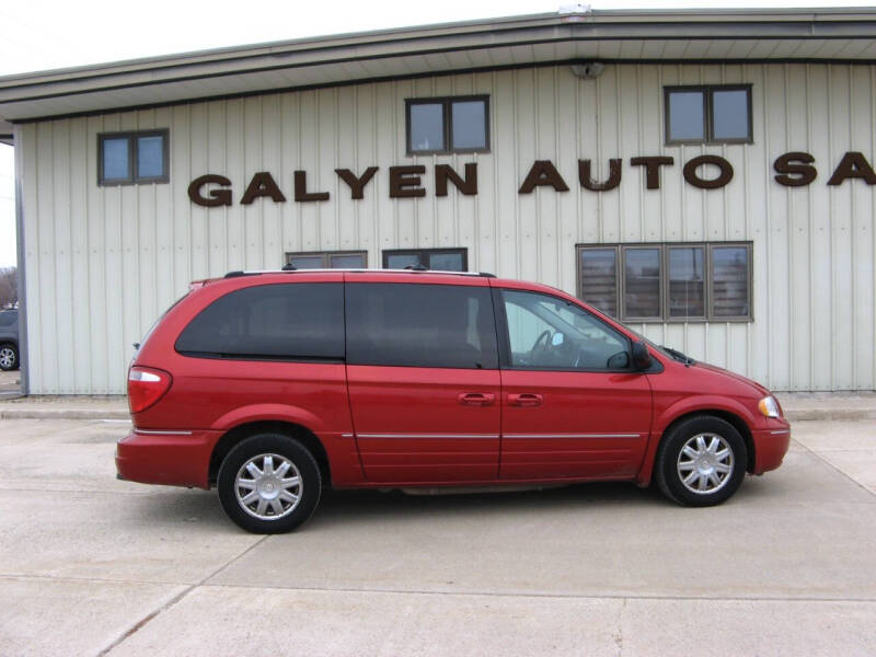 2005 Chrysler Town and Country for sale at Galyen Auto Sales in Atkinson NE