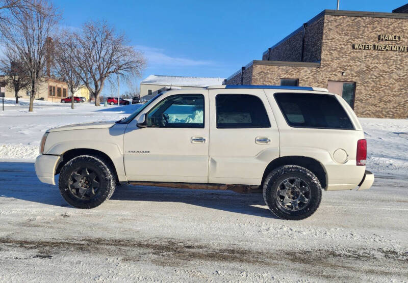 2003 Cadillac Escalade null photo 2