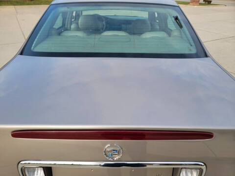 2002 Cadillac DeVille