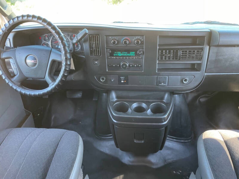 2019 GMC Savana 2500