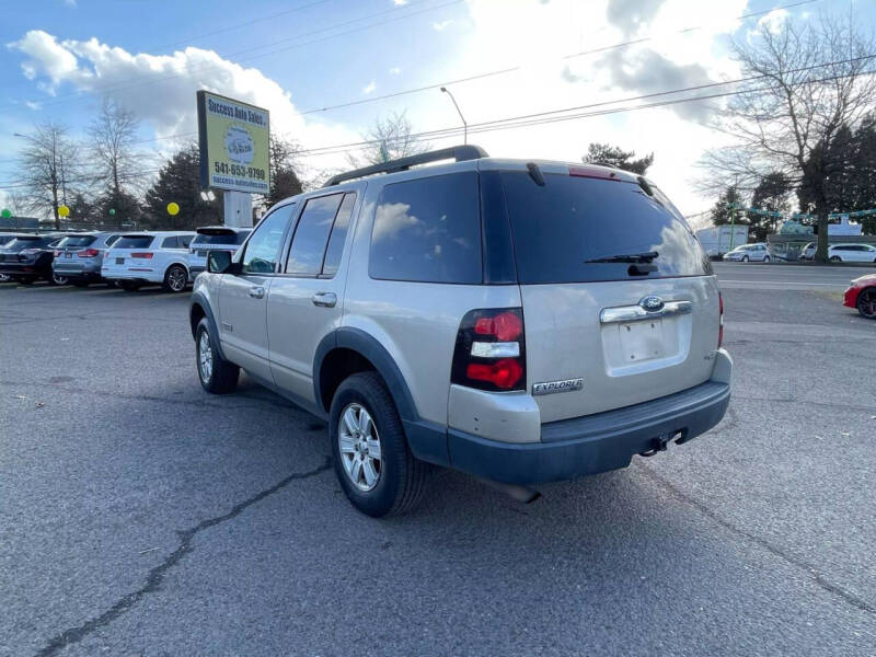 2006 Ford Explorer XLT