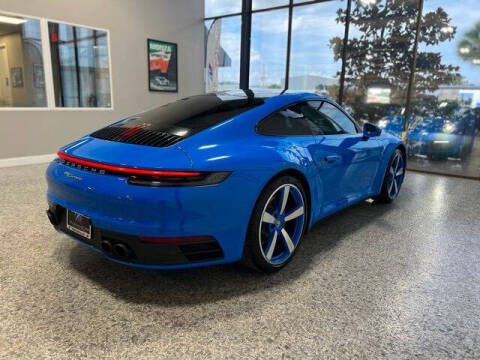 2022 Porsche 911 Carrera