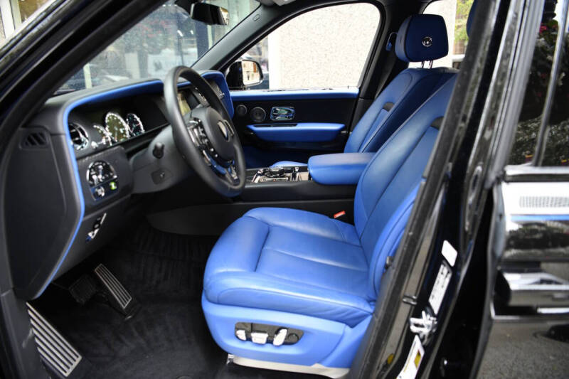 2023 Rolls-Royce Black Badge Cullinan