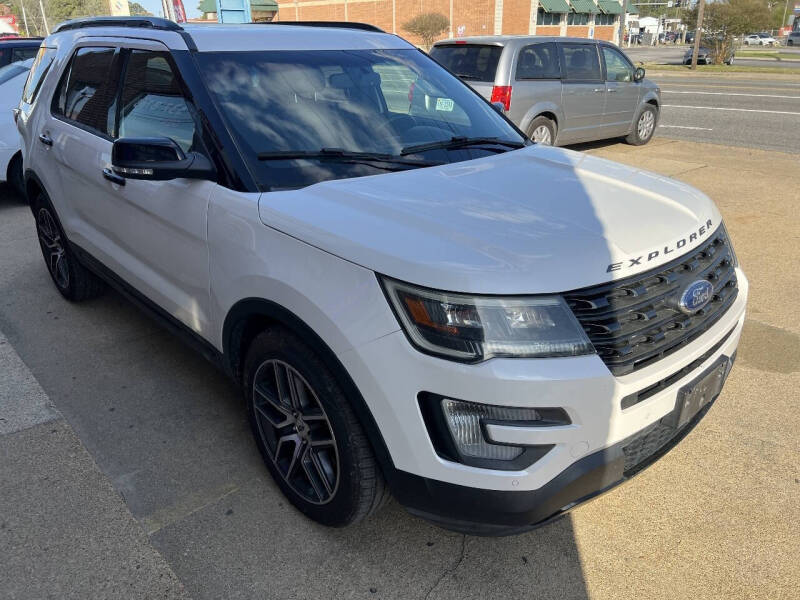 2016 Ford Explorer Sport