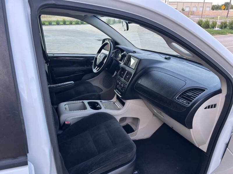 2016 Dodge Grand Caravan SXT
