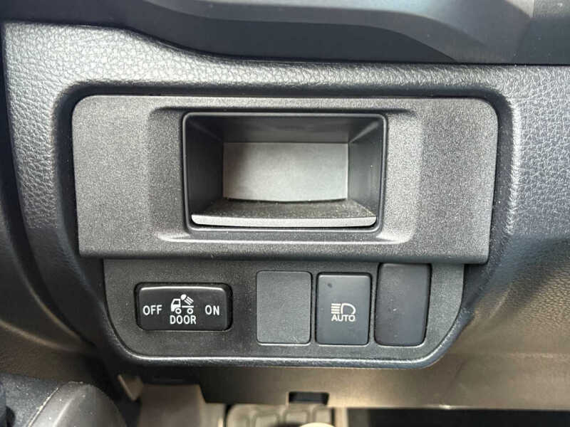 2018 Toyota Tacoma SR5 V6