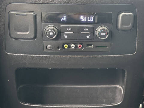 2015 GMC Yukon XL SLT