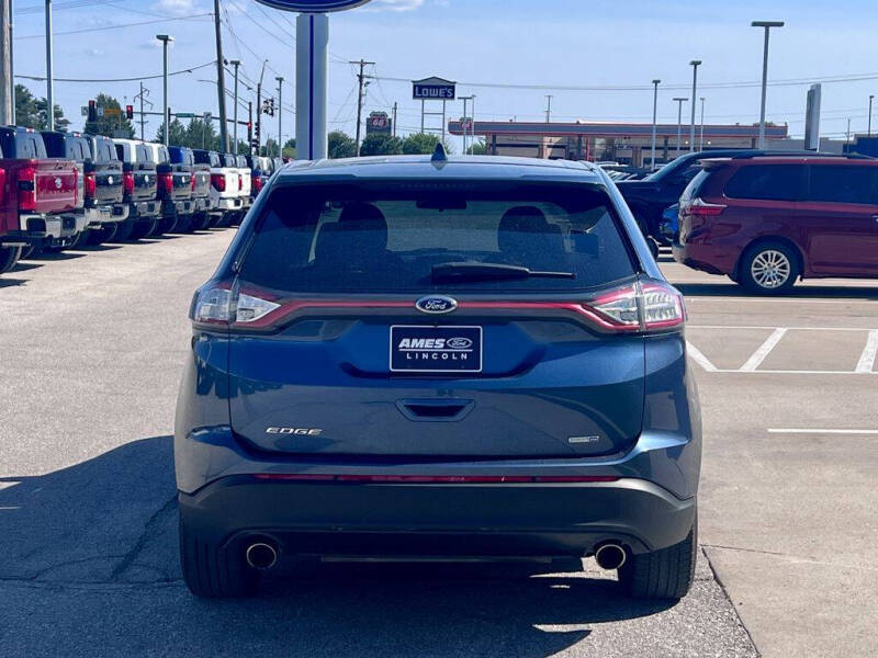 2018 Ford Edge SE