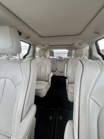 2017 Chrysler Pacifica Limited