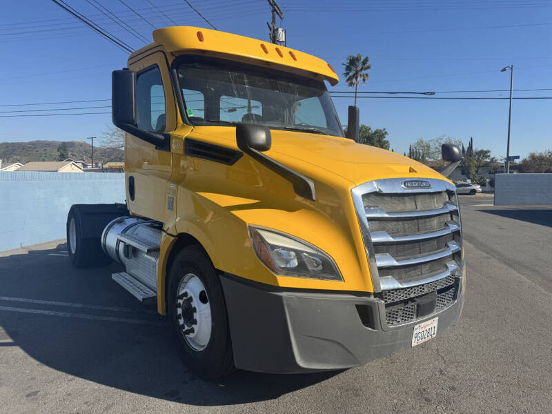 2020 Freightliner Cascadia