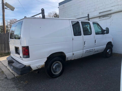 2003 Ford E-Series E-250
