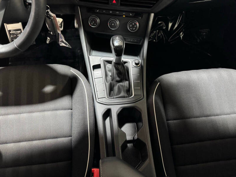 2024 Volkswagen Jetta Sport