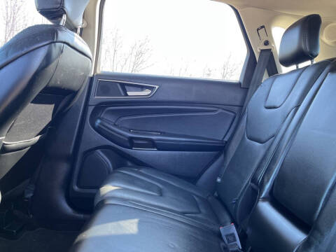 2016 Ford Edge Titanium