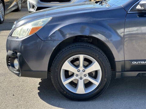 2013 Subaru Outback 2.5i Premium