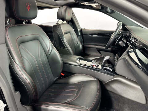 2023 Maserati Quattroporte Modena Q4