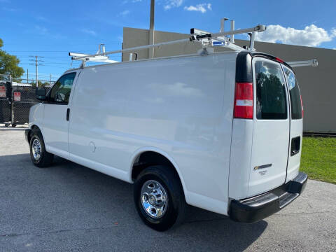 2020 Chevrolet Express 2500
