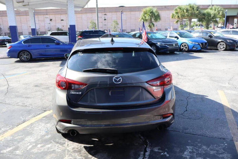 2018 Mazda MAZDA3 Grand Touring