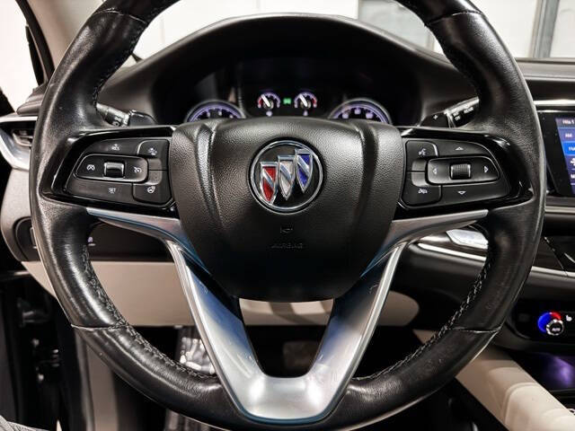 2022 Buick Enclave Essence