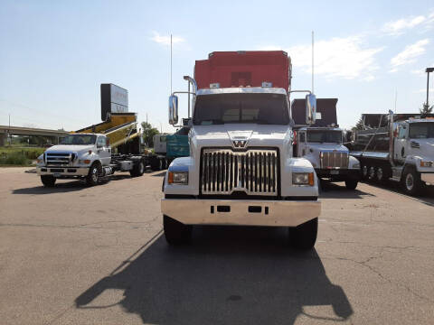 2021 Western Star 4700 SF