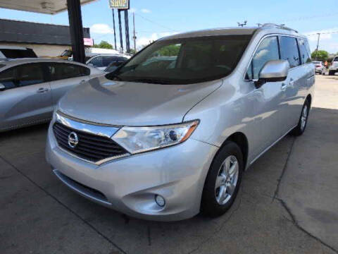 2017 Nissan Quest SV