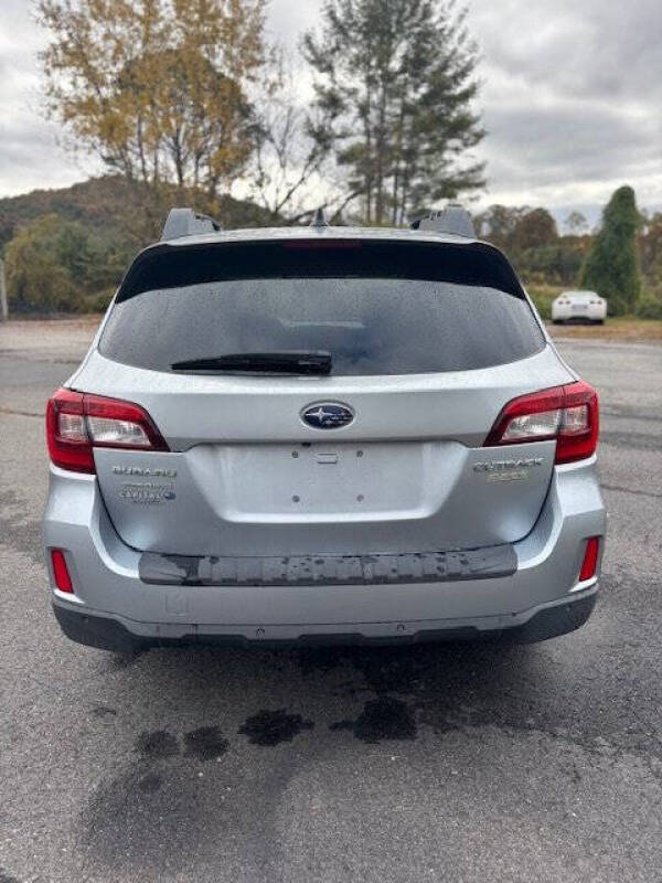 2017 Subaru Outback 2.5i Limited