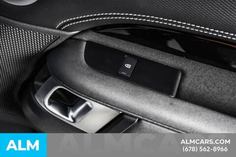 2022 Land Rover Discovery P300 S R-Dynamic