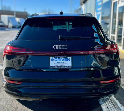 2024 Audi Q8 e-tron quattro Prestige