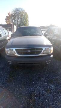 2000 Ford Explorer for sale at C'S Auto Sales in Lebanon PA