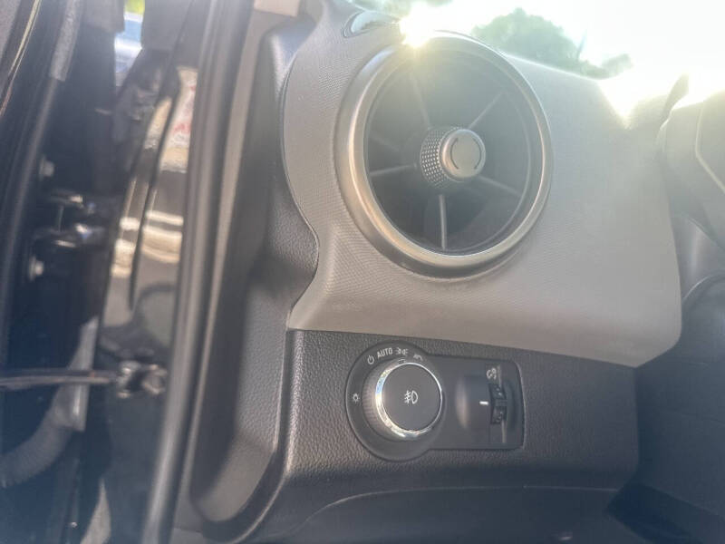 2016 Chevrolet Sonic LT Auto